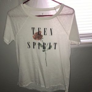 American Eagle T-shirt